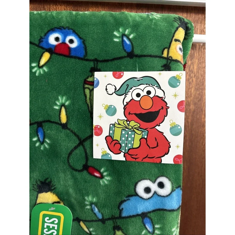 Sesame Street Christmas Soft Throw Blanket Big Bird Cookie Ernie Elmo Bert NWT